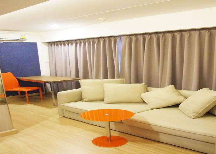 Grand Tower Sathorn 4*