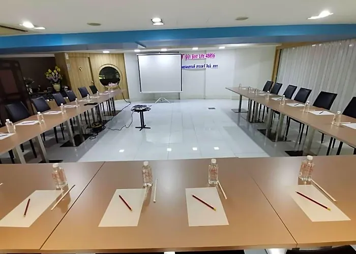 Grand Tower Sathorn 4*