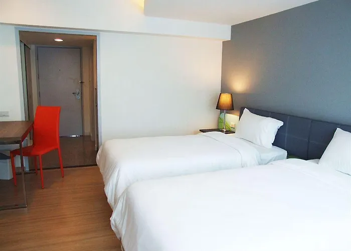 Grand Tower Sathorn 4*