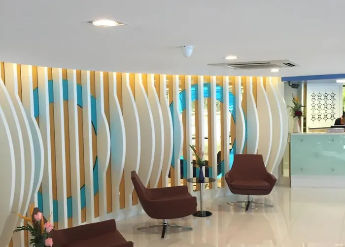 Hotel Grand Tower Sathorn 4*